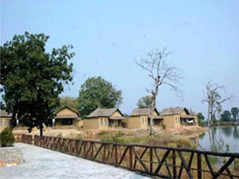 Hôtel Tiger Lagoon à Bandhavgarh National Park Extérieur photo
