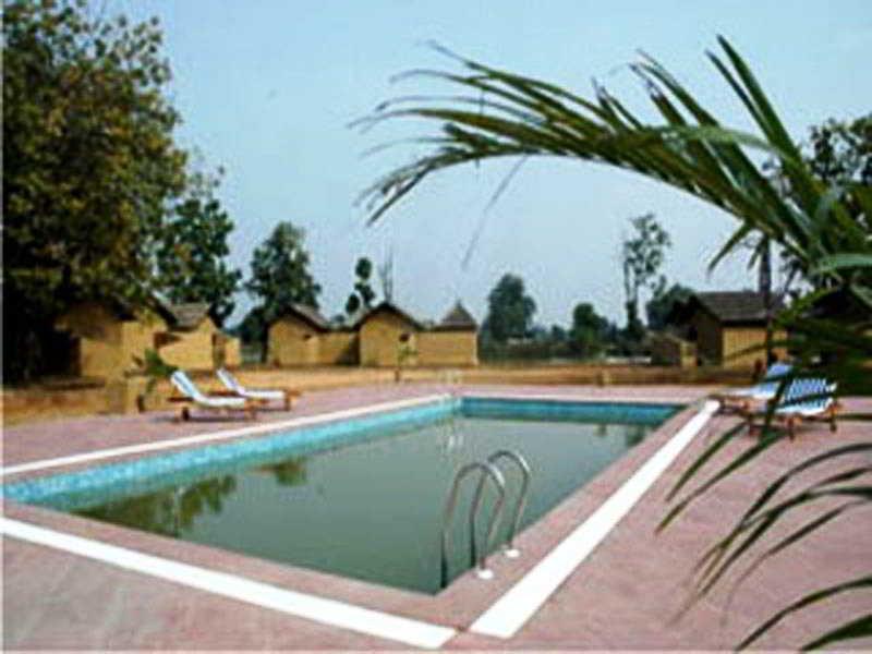 Hôtel Tiger Lagoon à Bandhavgarh National Park Extérieur photo