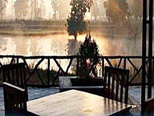 Hôtel Tiger Lagoon à Bandhavgarh National Park Extérieur photo